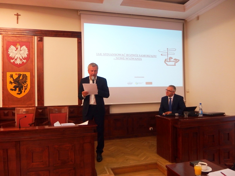 Relacja z seminarium pn. „Wpływ projektowanych zmian w ustawie o finansach publicznych na sytuację finansową JST.”